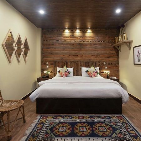 Nirvana Lodge And Lounge Mussoorie Εξωτερικό φωτογραφία