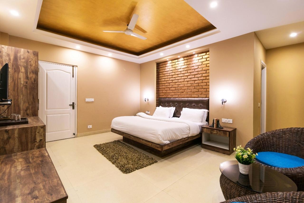 Nirvana Lodge And Lounge Mussoorie Εξωτερικό φωτογραφία