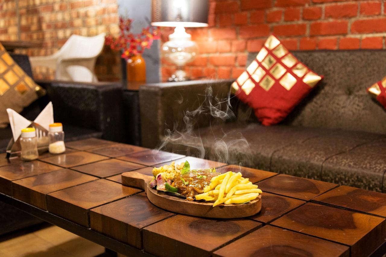 Nirvana Lodge And Lounge Mussoorie Εξωτερικό φωτογραφία