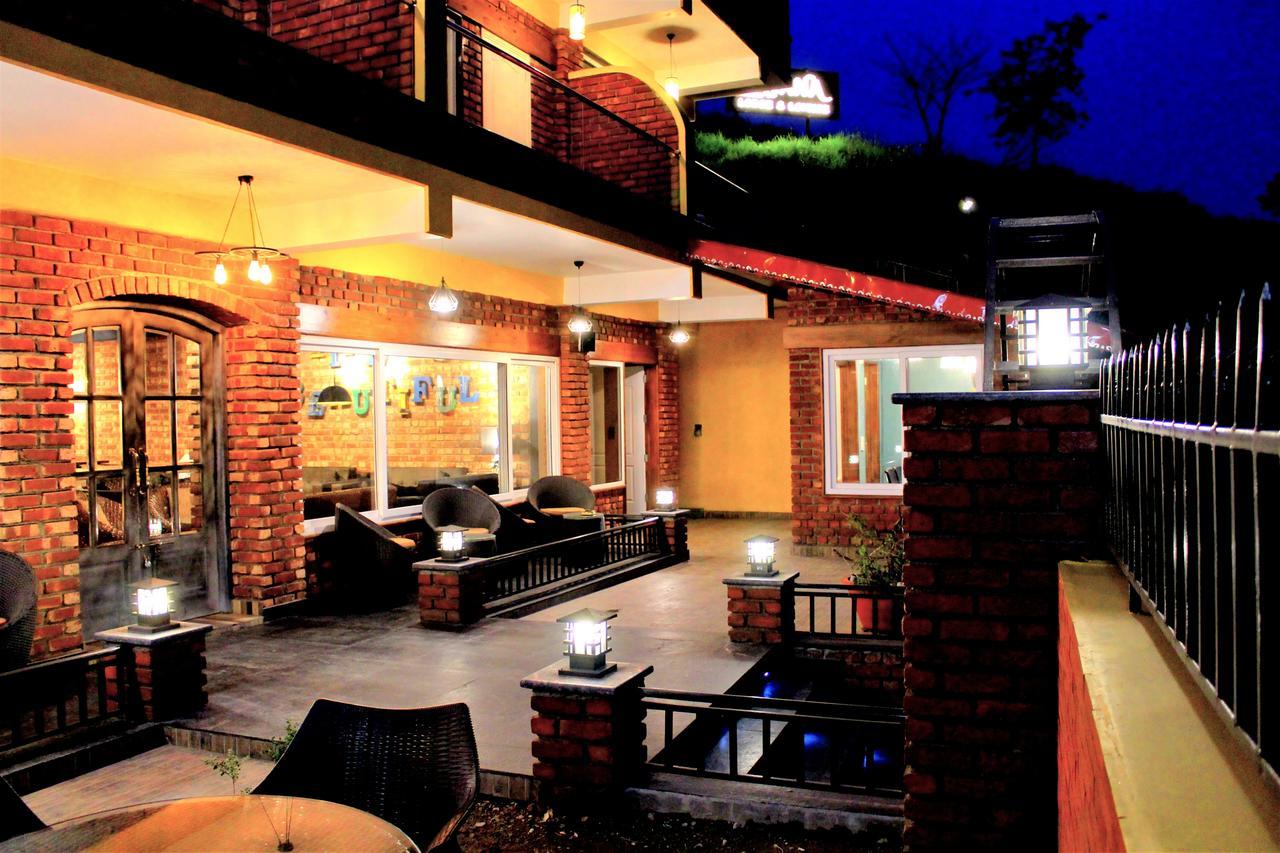 Nirvana Lodge And Lounge Mussoorie Εξωτερικό φωτογραφία