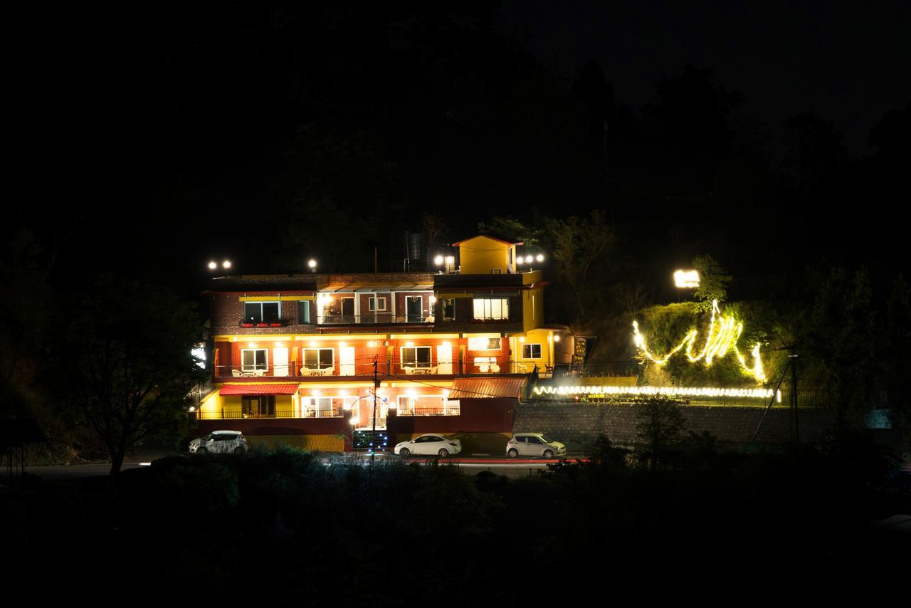 Nirvana Lodge And Lounge Mussoorie Εξωτερικό φωτογραφία
