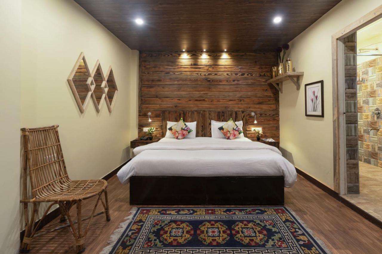 Nirvana Lodge And Lounge Mussoorie Εξωτερικό φωτογραφία